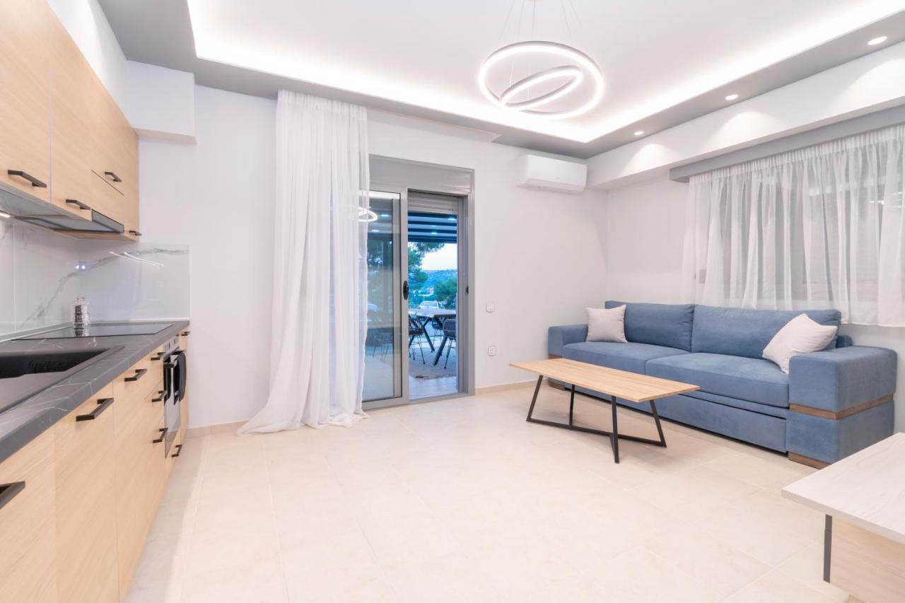 Sithoniars Luxury Ground Floor Apartment With Private Garden Neos Marmaras Eksteriør billede