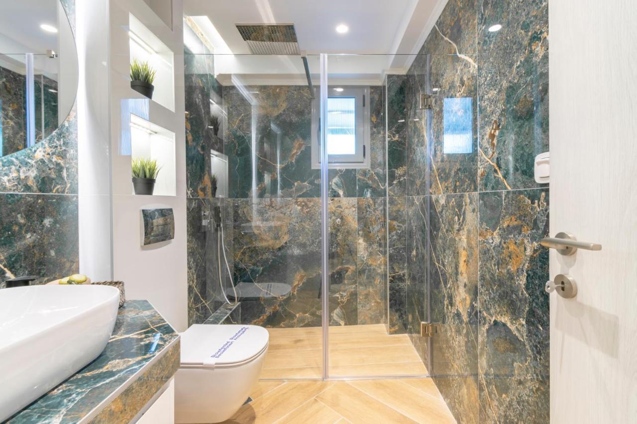 Sithoniars Luxury Ground Floor Apartment With Private Garden Neos Marmaras Eksteriør billede