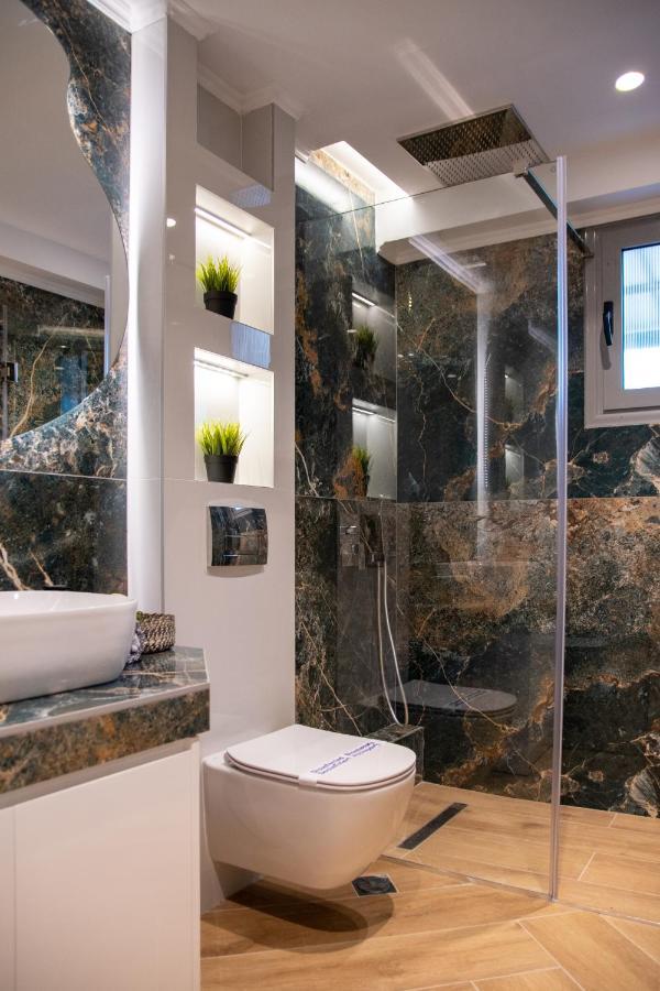 Sithoniars Luxury Ground Floor Apartment With Private Garden Neos Marmaras Eksteriør billede