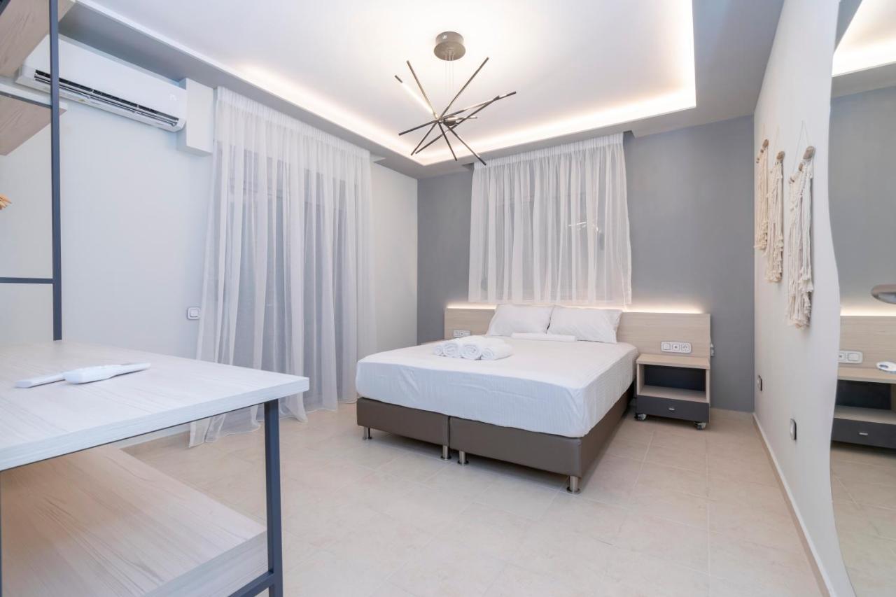 Sithoniars Luxury Ground Floor Apartment With Private Garden Neos Marmaras Eksteriør billede