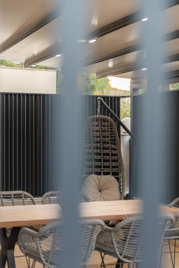 Sithoniars Luxury Ground Floor Apartment With Private Garden Neos Marmaras Eksteriør billede