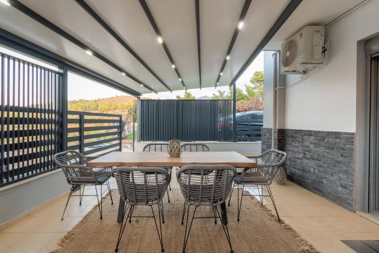 Sithoniars Luxury Ground Floor Apartment With Private Garden Neos Marmaras Eksteriør billede